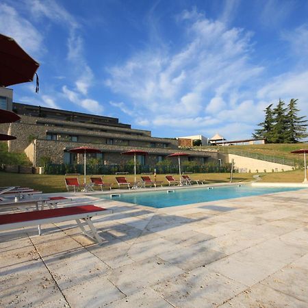 Ca' Del Lupo Hotel Montelupo Albese Exterior foto